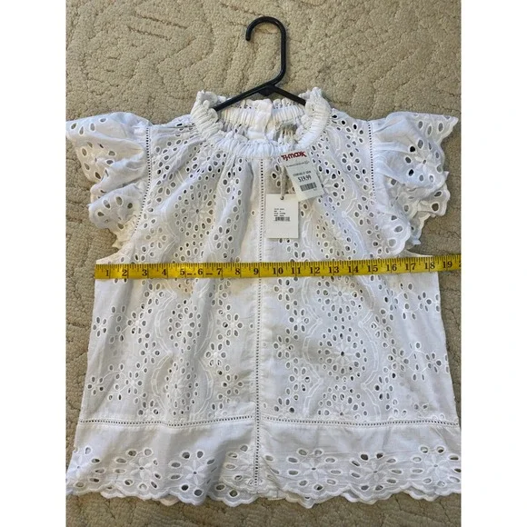 Jennifer & Grace White Eyelet Lace Flutter Sleeve Button Back Blouse Small - Picture 7 of 8